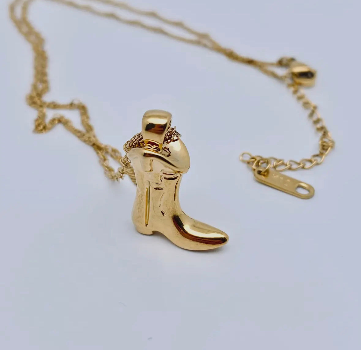 Casual Cowgirl Necklace